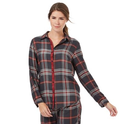 Nine by Savannah Miller Black and red checked pyjama shirt